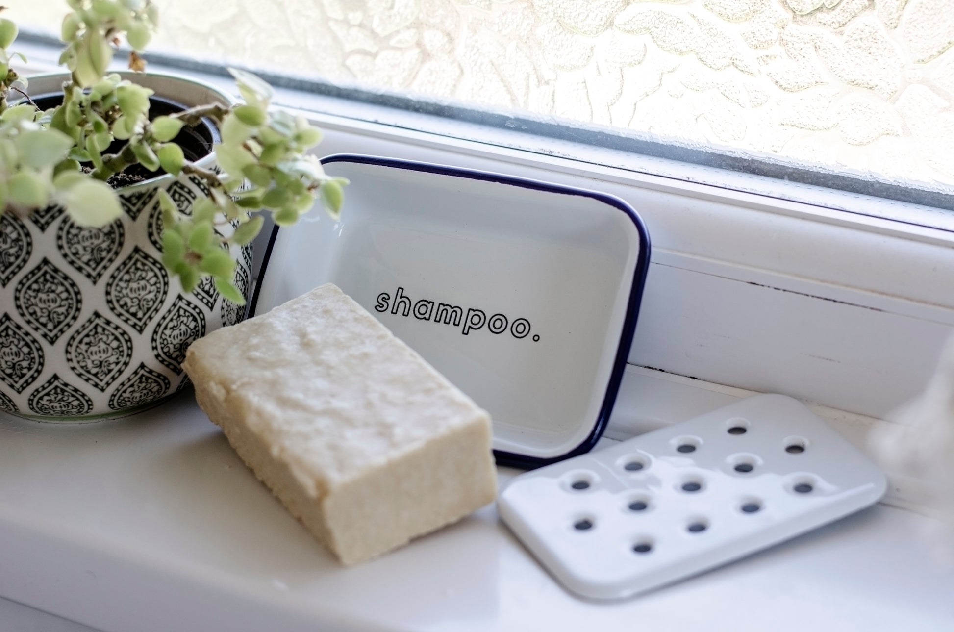 Shampoo - Engraved Enamel Soap Dish - One Mama One Shed